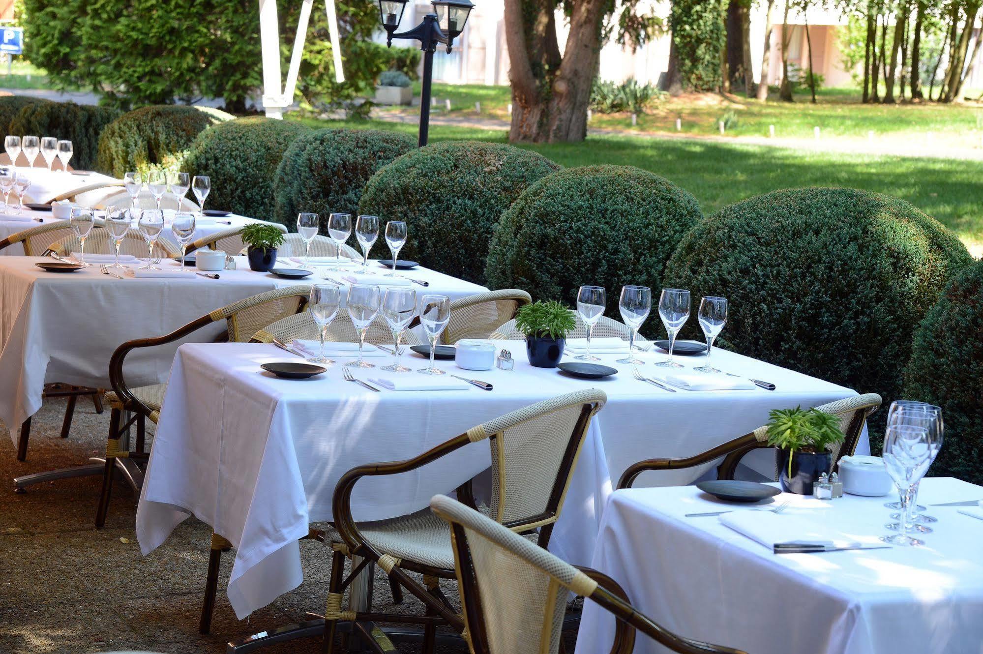 Clos St Eloi, The Originals Relais Тиерс Екстериор снимка